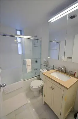 Rented by Global Realty Opportunities | media 41