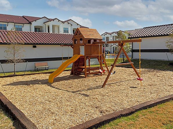 17900 Pfluger Farm Ln #1-0132