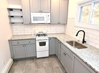 616 Tasker St APT 1, Philadelphia, PA 19148