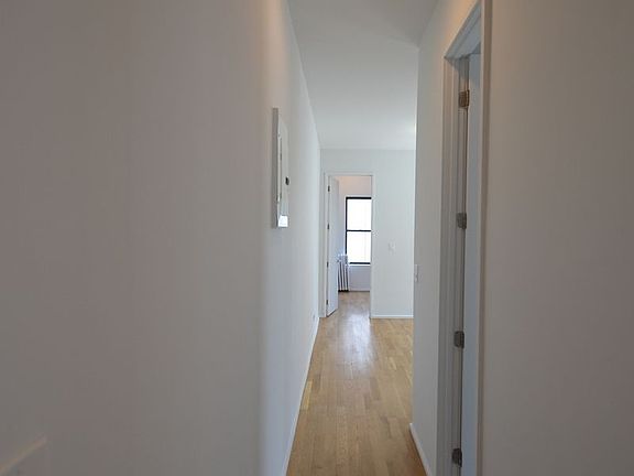 5th image of 3694 Broadway APT 3F