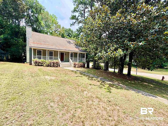 2nd image of 143 Bay View Dr