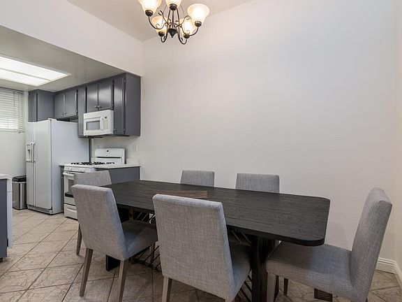 4th image of 151 N Maple St APT 213