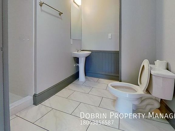 4th image of 1109 W Leigh St