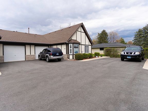 3rd image of 1786 Willow Circle Dr #1786