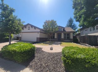 8624 Banton Cir, Elk Grove, CA 95624