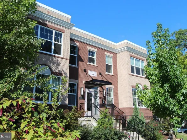 4226 7th St NW Unit 205, Washington, DC 20011