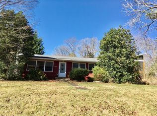 112 Swannanoa Ave, Black Mountain, NC 28711