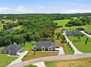 113 Cooper Ct, Springtown, TX 76082