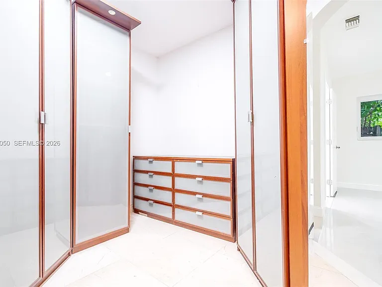 1710 Cleveland Rd — Photo 18