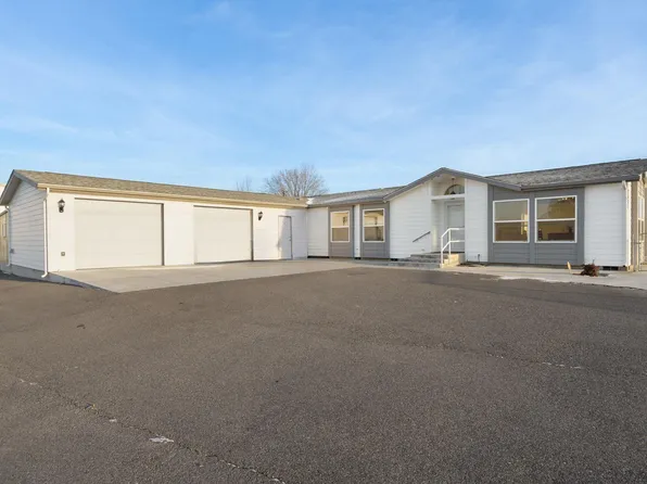 2685 Hanson Loop, Burbank, WA 99323