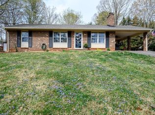 105 Valleyview Dr, Madison Heights, VA 24572