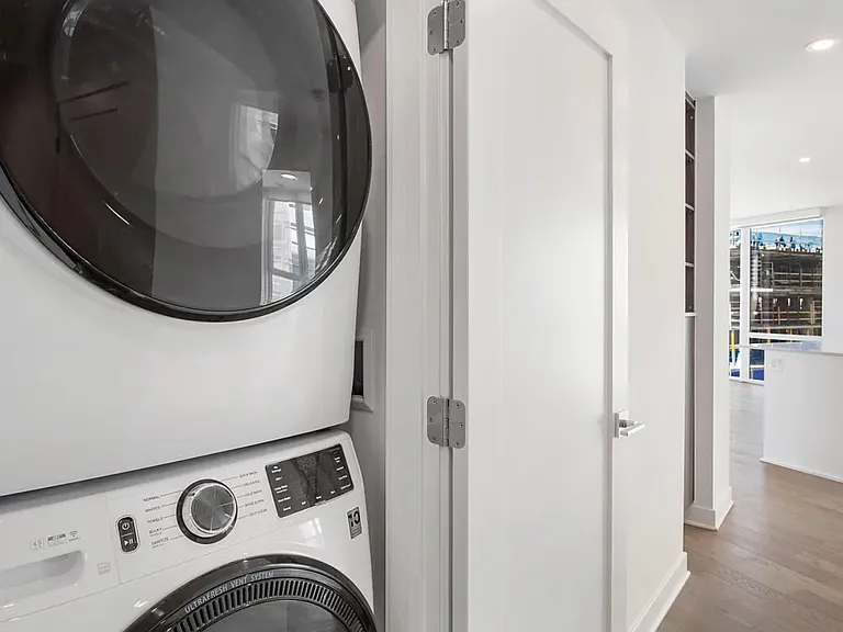 37 L St SE #602 — Photo 8