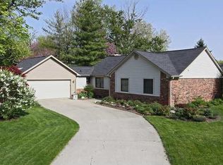 8215 San Carlos Ct, Indianapolis, IN 46256