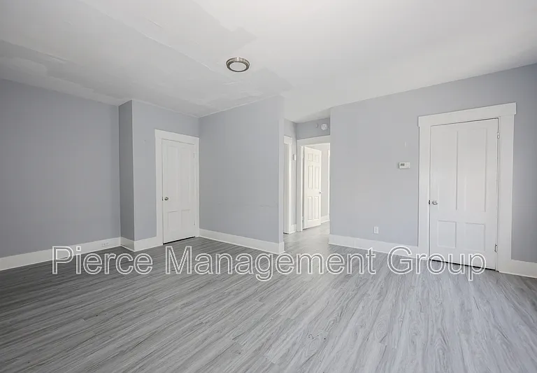 108 Bridge St #2W — Photo 6