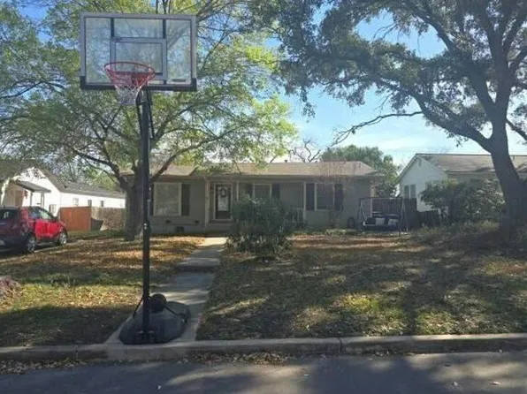 312 Devonshire Dr, San Antonio, TX 78209