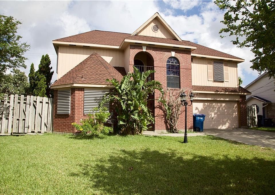 1st image of 3045 Quail Hollow Dr
