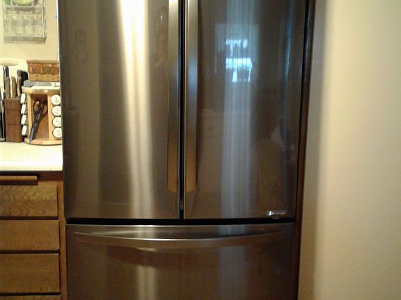 LG black stainless fridge