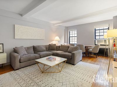 102 E 22nd St APT 9I, Manhattan, NY, 10010