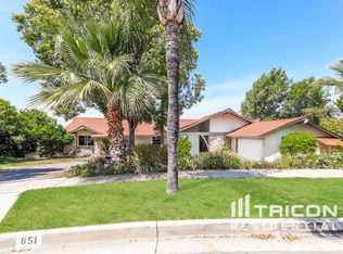 651 Golden West Dr, Redlands, CA 92373