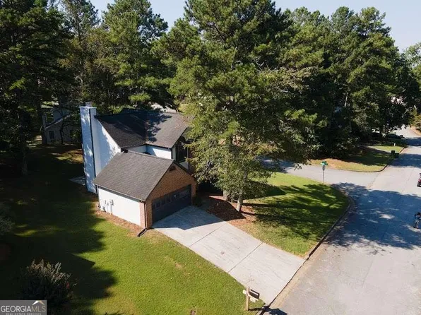 4987 Clubgreen Smt, Stone Mountain, GA 30088