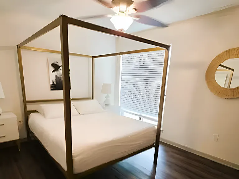 2806 Reagan St #206 — Photo 4