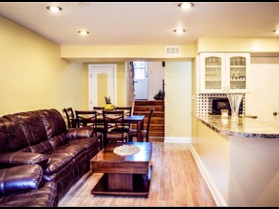 4th image of 7883 Nordica Ave
