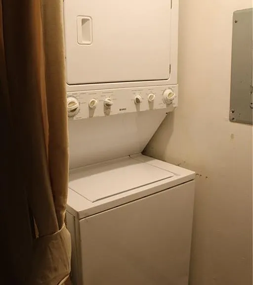 5219 Ravens Crest Dr — Photo 14
