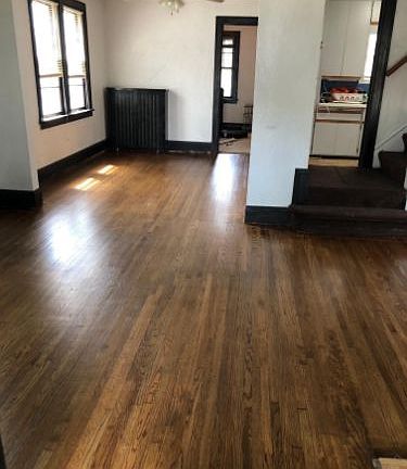 3rd image of 1472 Sherburne Ave