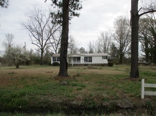 5942 Wyse Fork Rd, Dover, NC 28526