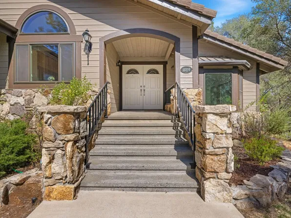 13270 Dry Creek Rd, Auburn, CA 95602