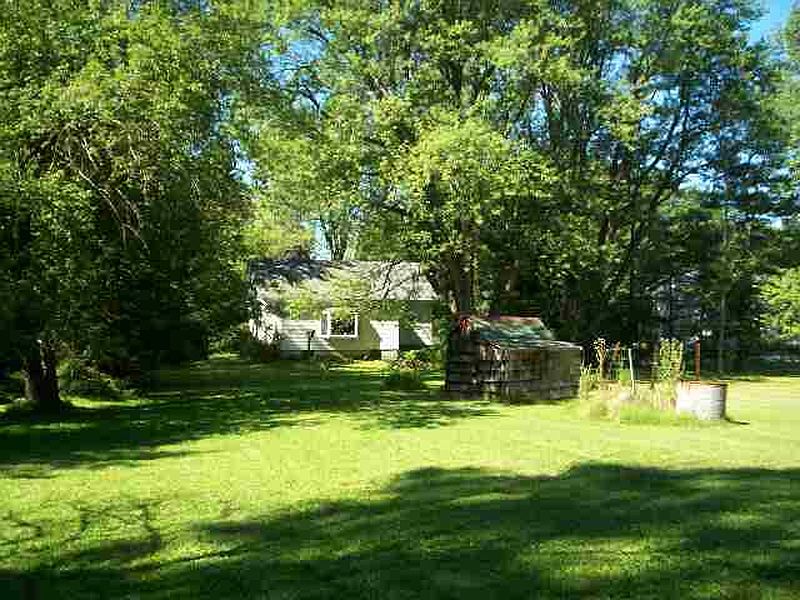 4th image of 15 FONT GROVE Road
