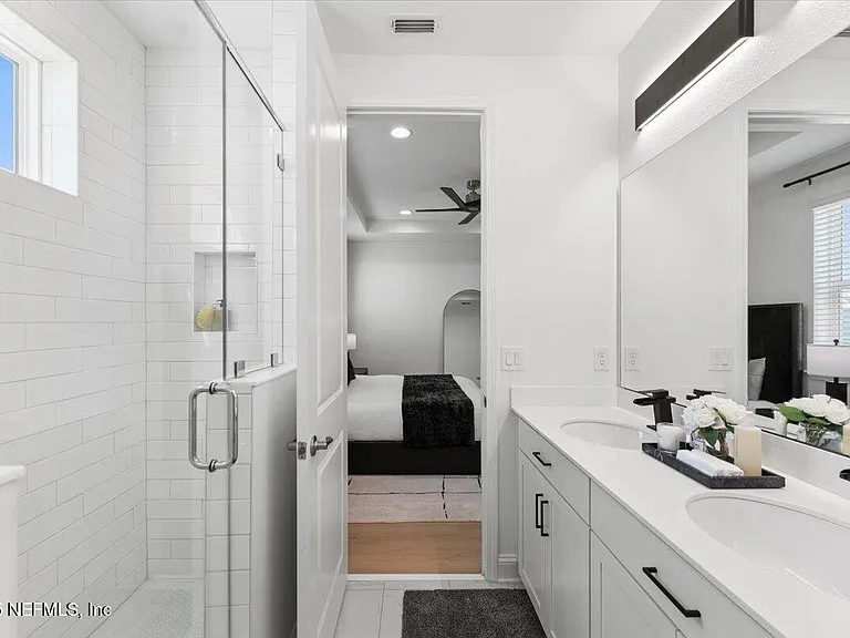 492 Rum Runner Way — Photo 20