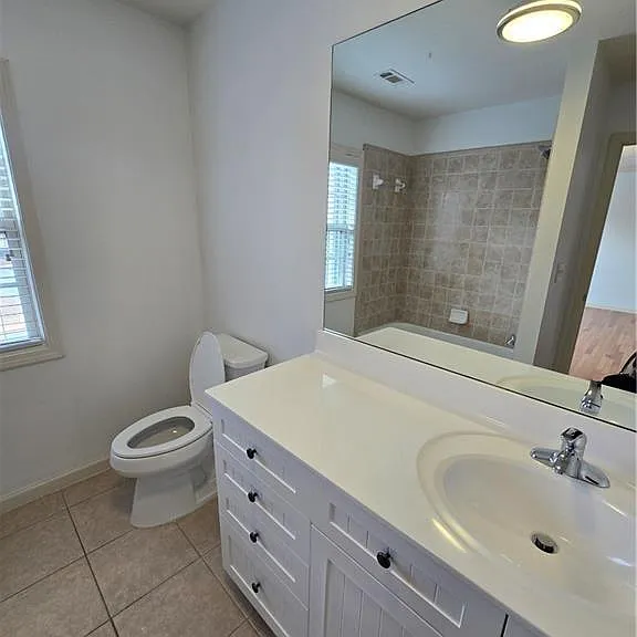 10330 Dashiell Ct — Photo 11