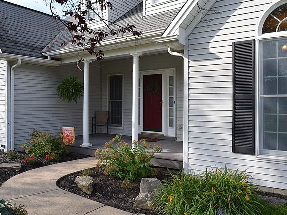 3rd image of 108 Deborah Dr