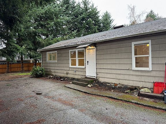 2nd image of 5004 190th St SW #B