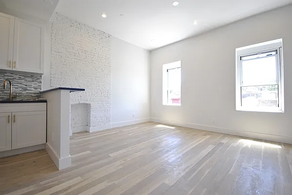 Rented by Citi Habitats | media 25