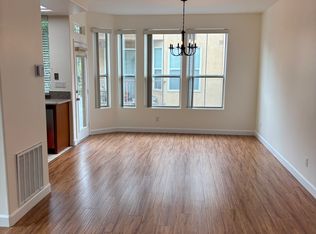 380 W Summerfield Cir, Anaheim, CA 92802