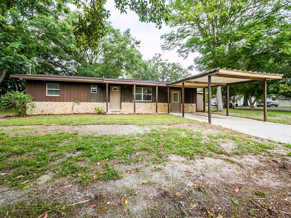 1st image of 3608 NE 24th Ct