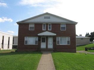 1473 E Valentine Cir NW, Canton, OH 44708