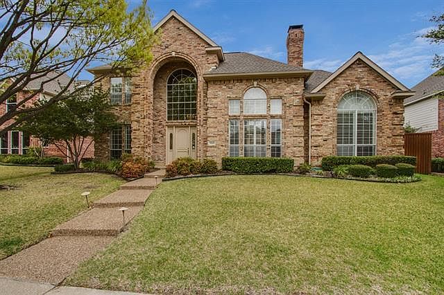 1st image of 5645 Crowndale Dr