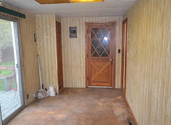 5th image of 504 S Lovejoy St