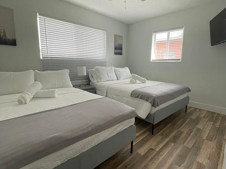 7904 Miramar Pkwy — Photo 29