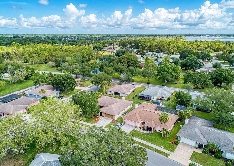 1st image of 1645 Bay Hill Cir