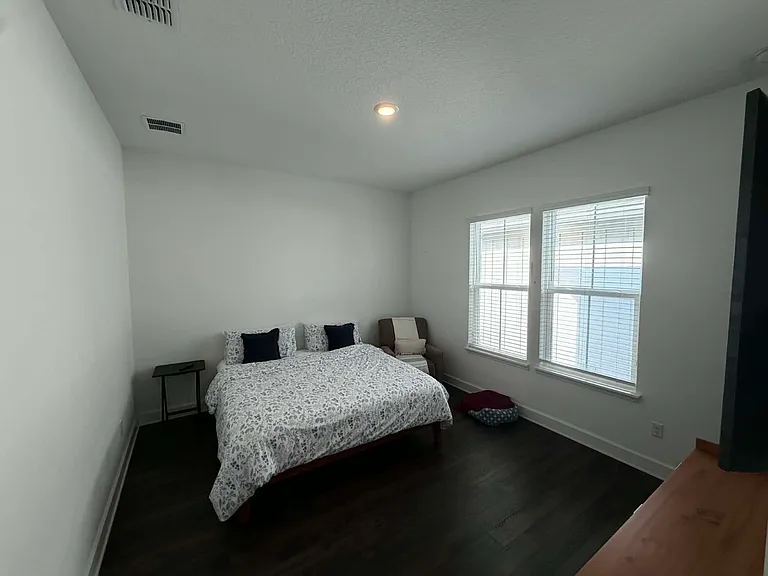6873 Higgs Aly — Photo 5