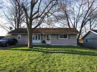 241 Briarcliff Dr, Washington, IL 61571