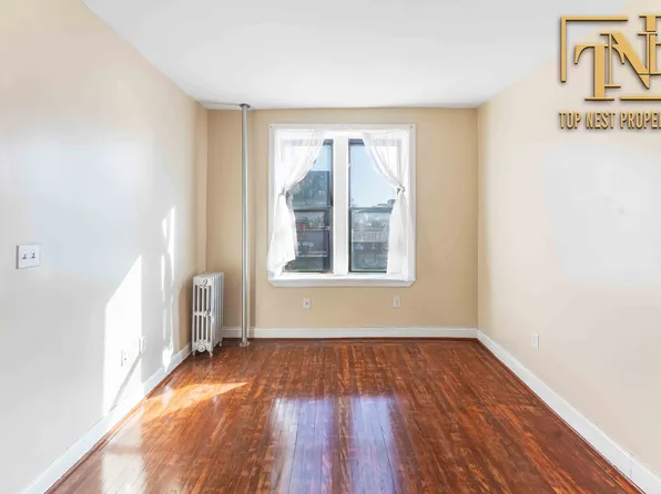 2913 Foster Avenue image 9 of 11