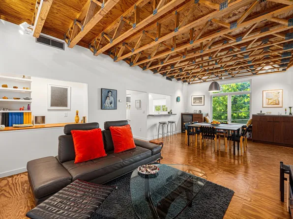 5811 Rose St, Houston, TX 77007