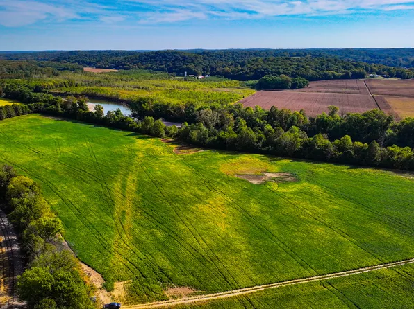 1 N 100th Rd W, Worthington, IN 47471