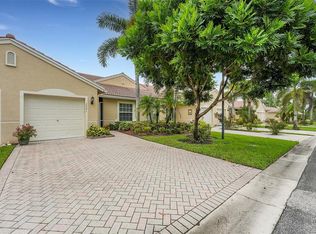 2041 Stonington Ter, West Palm Beach, FL 33411
