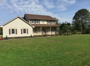 3699 Silver Fox Dr, Austinburg, OH 44010